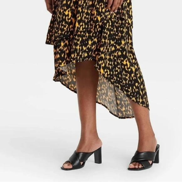 Who What Wear Textured Animal Print Ruffle Dress M 8 10 Black Gold Midi Vacation - Picture 4 of 16